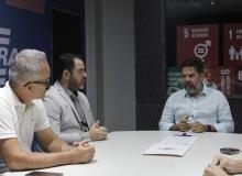 Adepará e Sebrae firmam parceria para criação da sala do empreendedor. Empreendedorismo no agronegócio está presente em várias regiões do Estado e em diversas cadeias produtivas como mandioca (farinha, farofas, tapioca), cacau (chocolates) , pecuária (queijos artesanais e derivados)